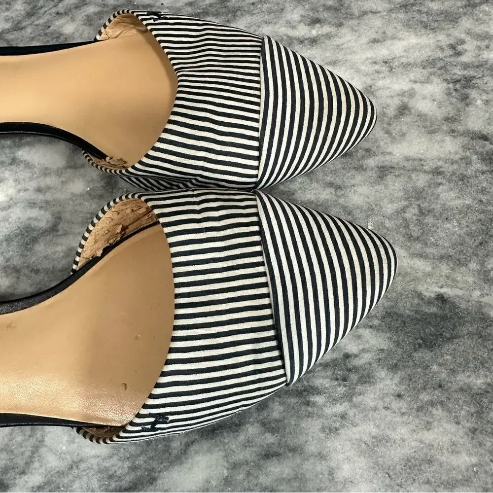 ‎Tommy Hilfiger size 8.5 flats